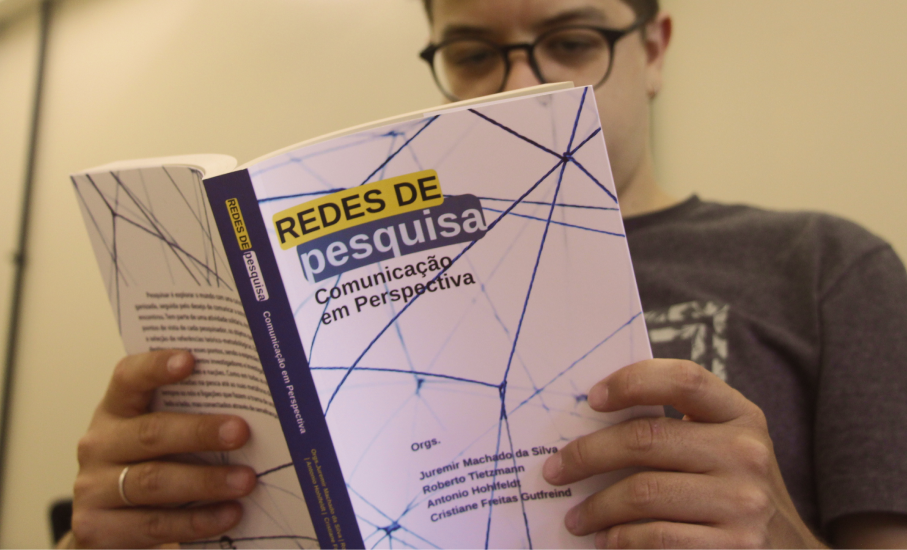 PPGCOM da Famecos lança livro sobre redes de pesquisa em Comunicação