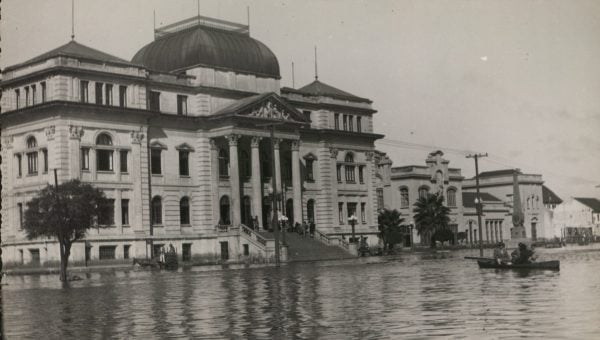 Exposição Enchentes em Porto Alegre: Três Séculos de História